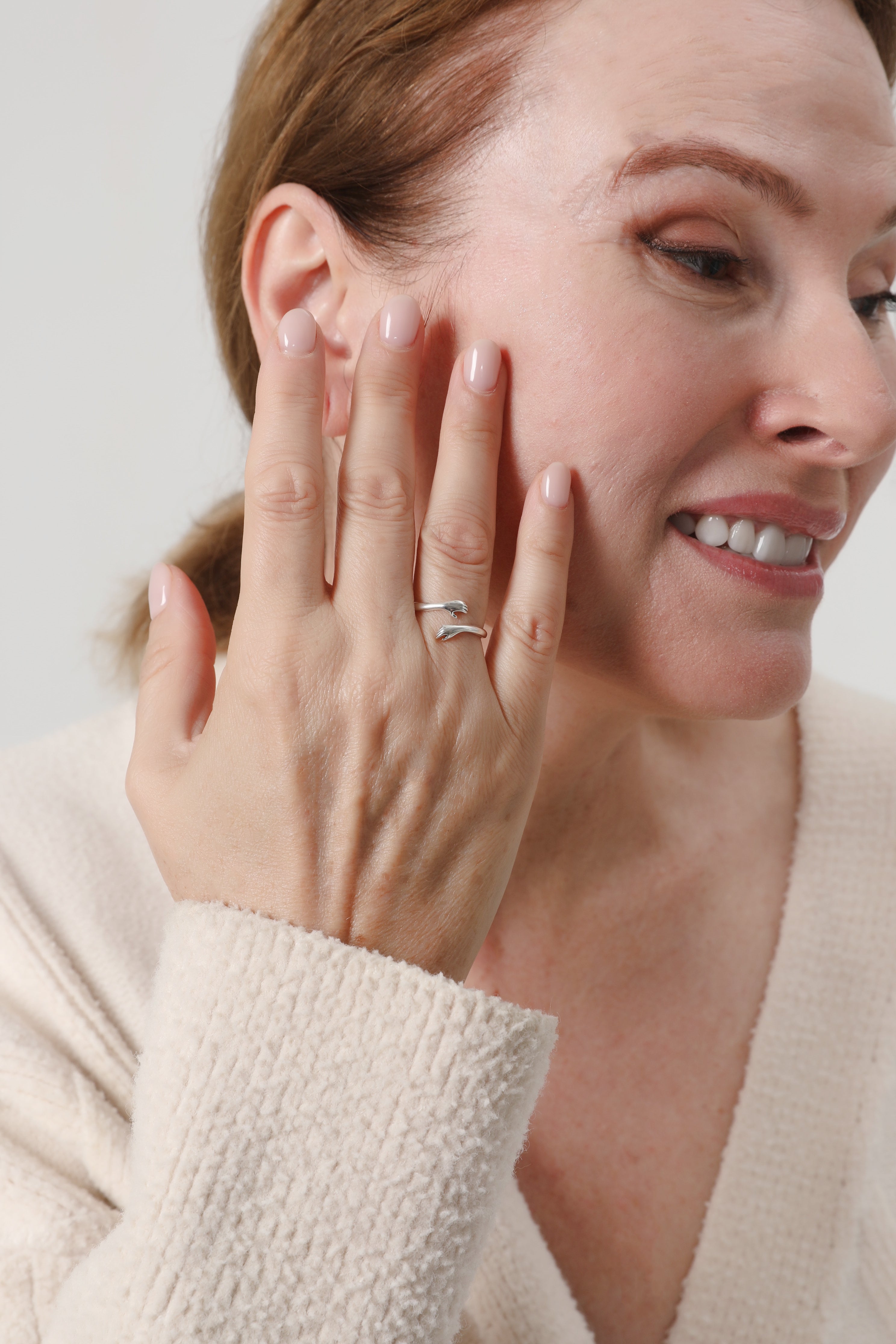 Silver Adjustable Hug Ring