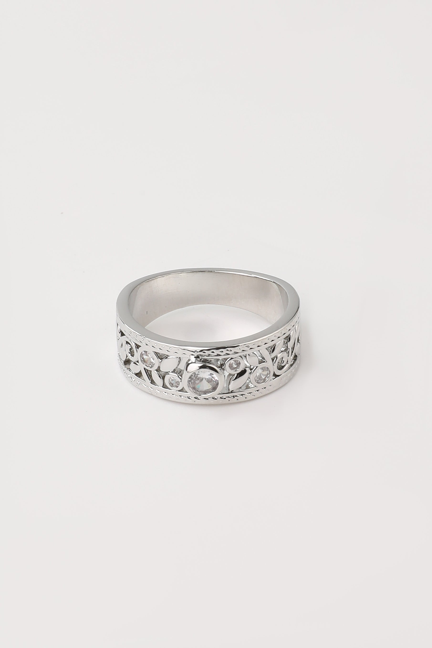 Vintage Silver & Zirconia Ring