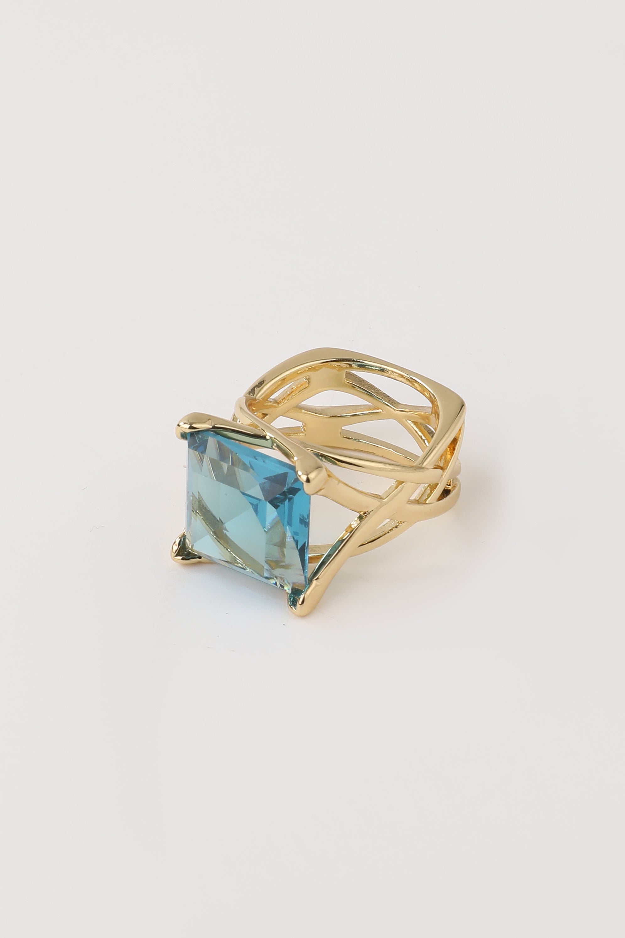 Vintage Rose Gold Blue Zirconia Ring