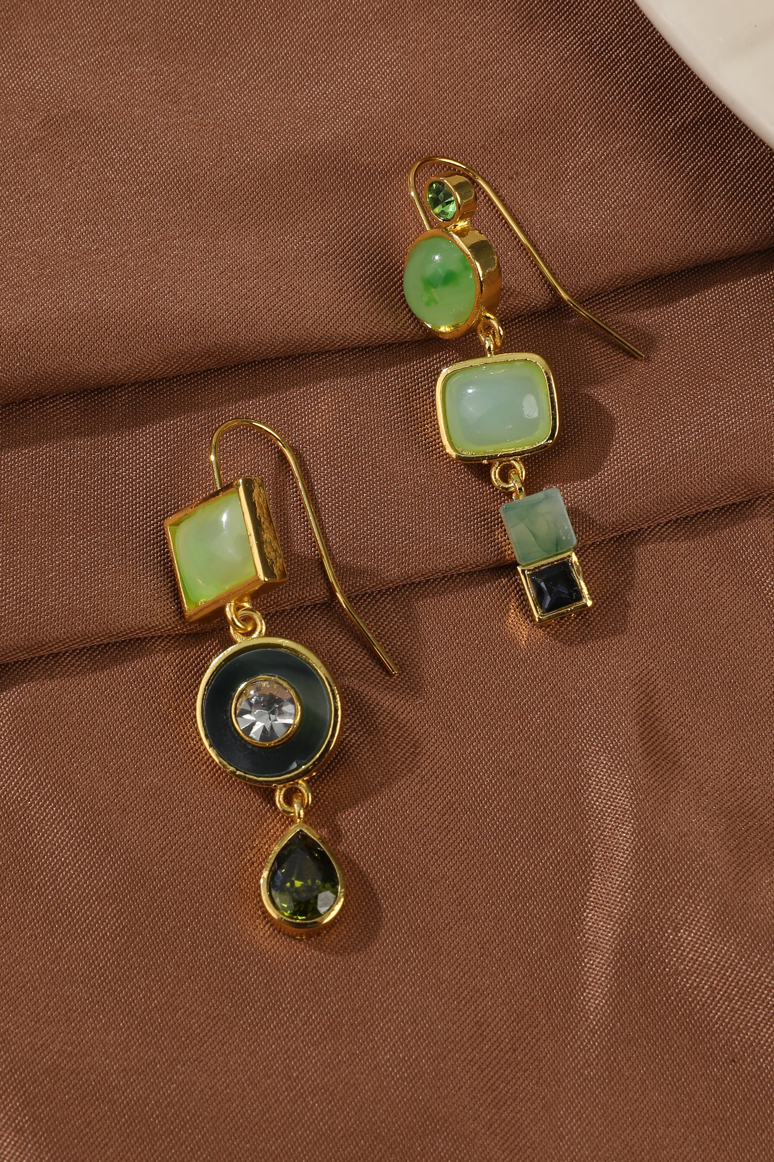 Vintage Green Dangling Earrings