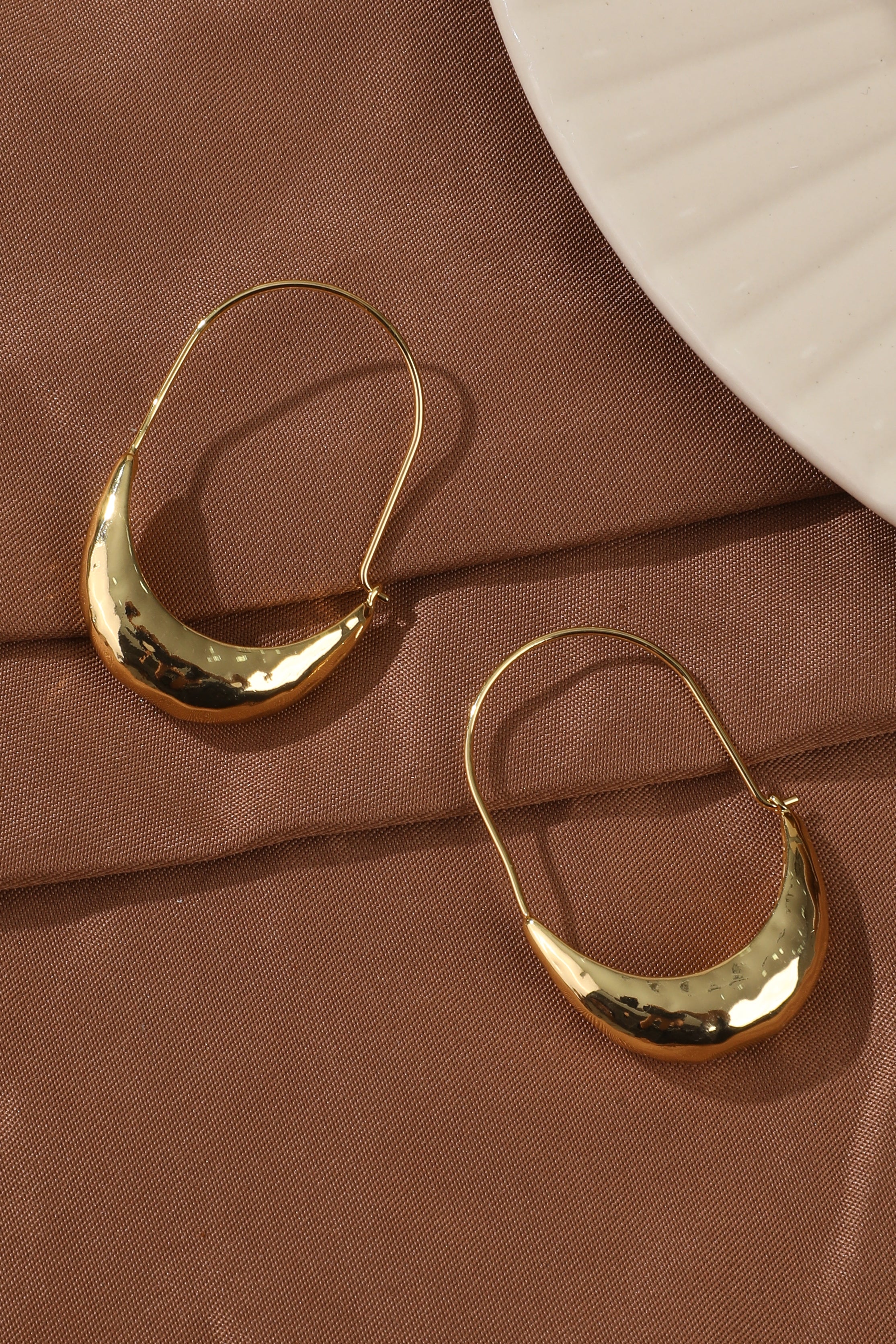 Vintage Golden Basket Earrings