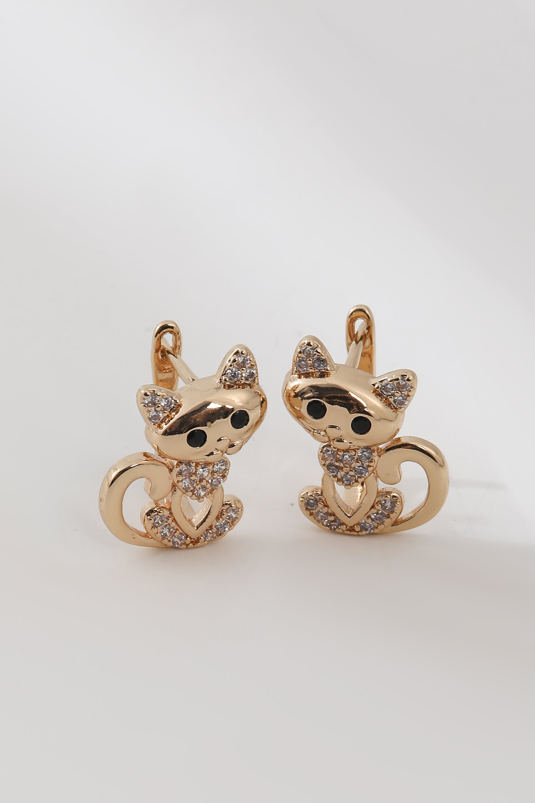 Elegant Zirconia Kitty Earrings