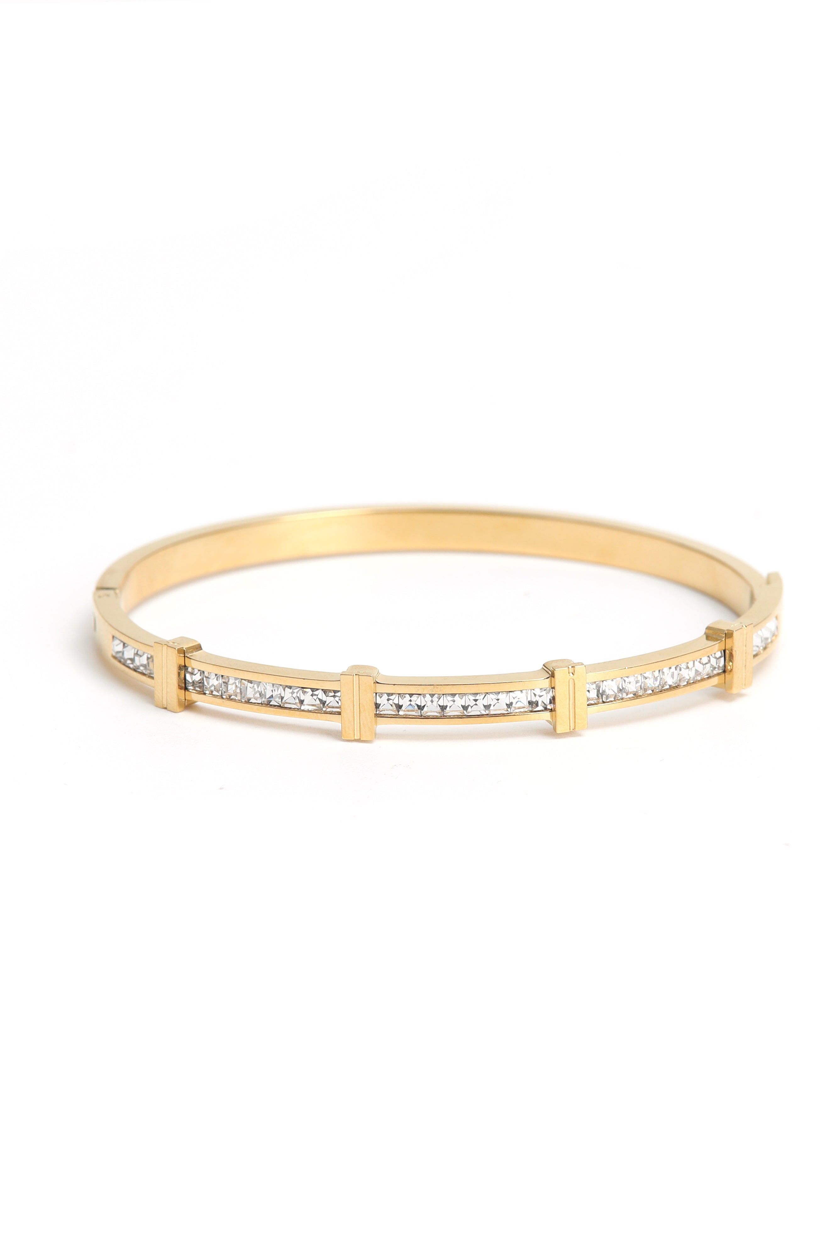 Elegant Bright Golden Bracelet